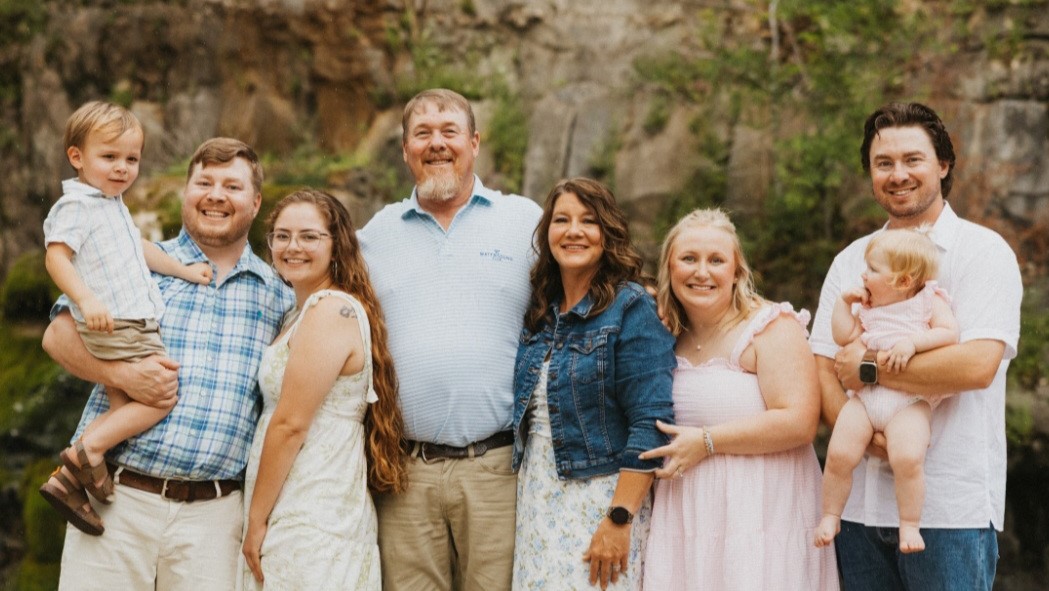 melissa mitchell family photo